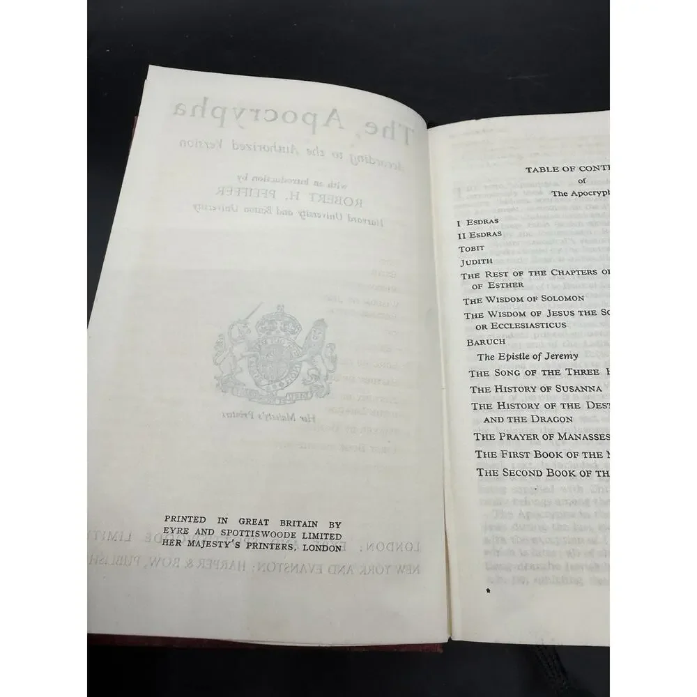 Vintage Apocrypha Great Britain Robert Pfeiffer Hardcover Eyre And Spottiswoode